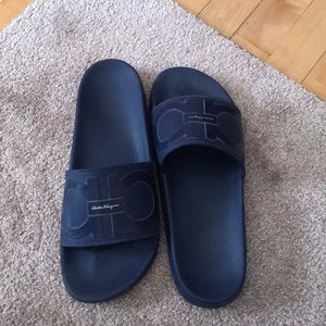 ferragamo slides
